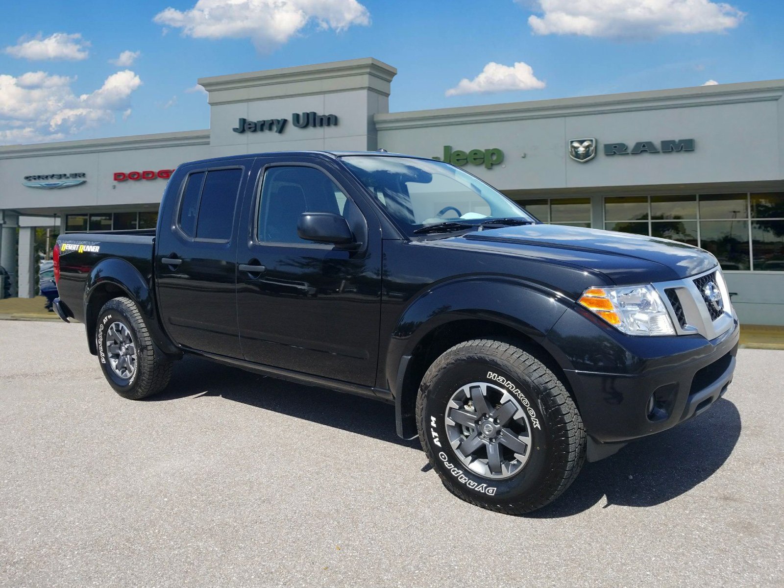 Pre Owned 2018 Nissan Frontier Desert Runner 4d Crew Cab In Tampa S336718a Jerry Ulm Chrysler 4889